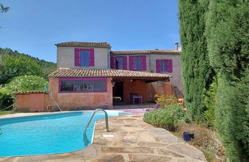 Courry House | House for rent located between Gard and Ardèche near Uzès