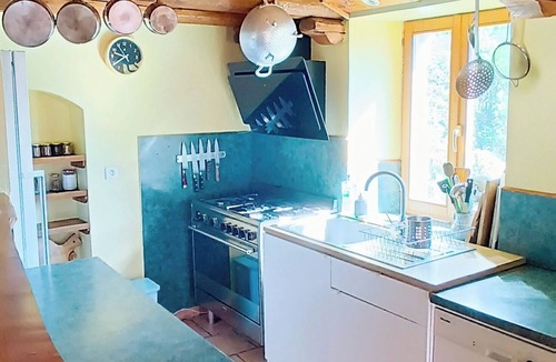 Fontan House | House in a haven of peace for 10 people