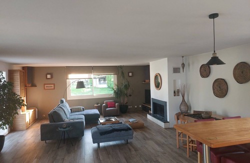 La Jarrie House | House with swimming pool and large garden in the countryside near La Rochelle