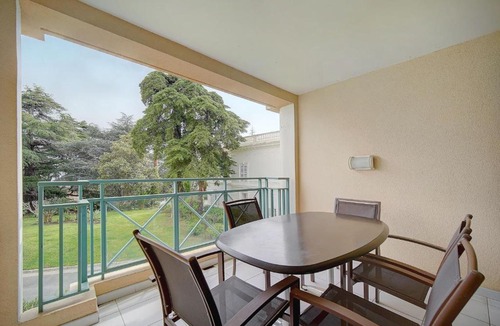 La Croix des Gardes Apartment | IMMOGROOM - 3 Rooms - Renovated - Pool - Air conditioning - Parking -