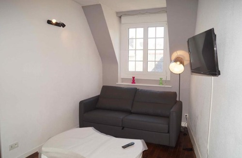 Intra Muros Apartment | intramuros la coudre