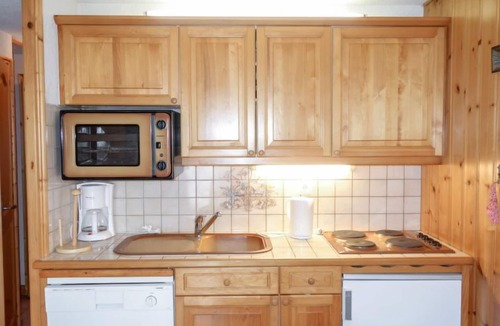 Saint-Gervais-les-Bains Apartment | Jardins Alpins 5 by Interhome