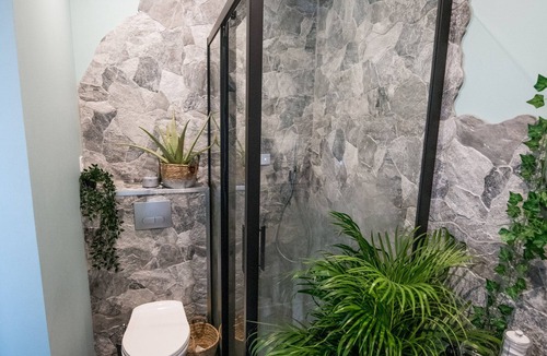 Plaine Centre Ville Apartment | ⭐️JUNGLE ROOM⭐️évadez vous❤️cosy luxe❤️gare/autoroute⭐️