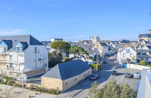 Quiberon Apartment | Kérabus by Interhome