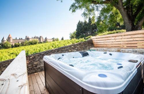 Carcassonne House | L'écrin de la Cité, Coeur de Vignes - Vivez une expérience inoubliable !