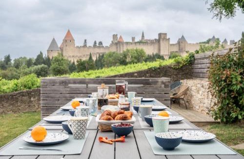 Carcassonne House | L'écrin de la Cité, Coeur de Vignes - Vivez une expérience inoubliable !