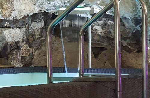 Chateaudun House | l Atypique Avec sa Piscine Chauffée Interieure Troglodyte
