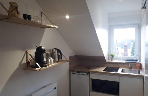 Nord-Saint-Martin Apartment | L'Essentiel, studio cosy, quartier Anatole France, CHU