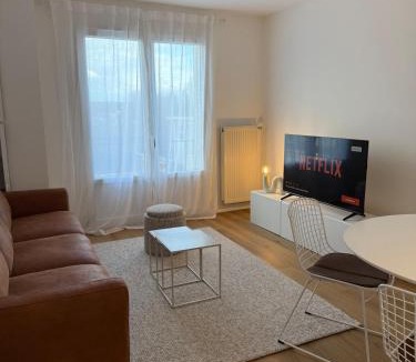 Limoges Apartment | L'Habit Blancc, élégant et cosy
