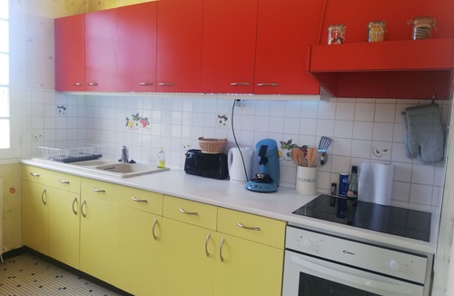 Beuzeville House | L'Opaline, Pretty house with garden 6 pers, 10km Honfleur, linen & internet included