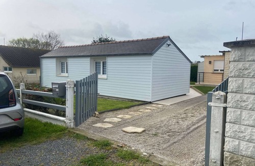 Saint-Come-de-Fresne House | L'Ostréa, house with garden 200m from the sea-wifi