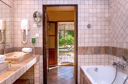 Moissac-Bellevue Hotel | La Bastide du Calalou Hotel & Spa, BW Premier Collection