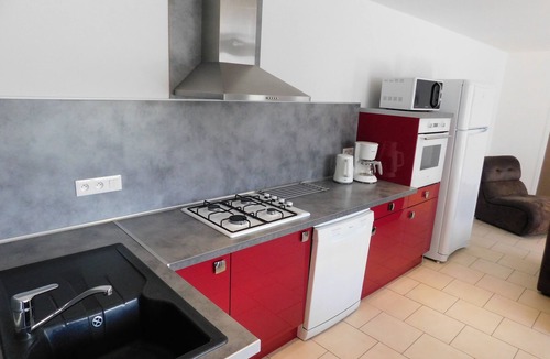 Casteljau Apartment | La Beaume 3-star gîte in southern Ardèche
