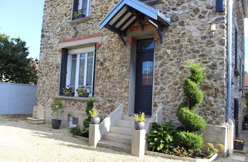 Dormans House | La belle vie, Demeure en Champagne classée 4 *