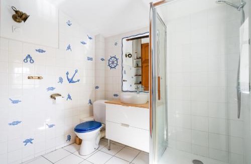 3rd Arrondissement Bed & Breakfast | La Cerisaie