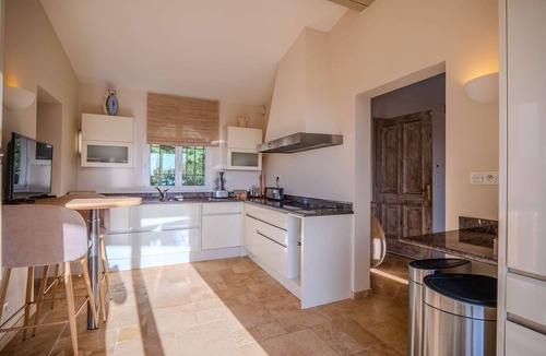 La Croix-Valmer House | LA CROIX-VALMER - SEA VIEW VILLA - INFINITY POOL - 5 BEDROOMS