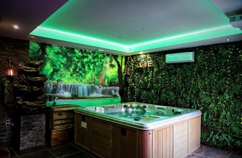 Basse-Normandie Apartment | La Jungle de Zoé - Nuit insolite à 15min de Caen