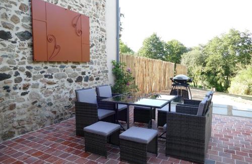 Saint-Mars-la-Reorthe Apartment | La Loge Bertine France