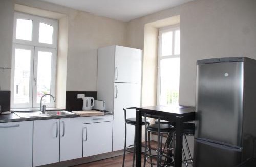 Roscoff Apartment | La Maison du Port, vue mer, jardin et parking