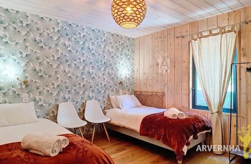 Chambon-sur-Lac House | La Montagne