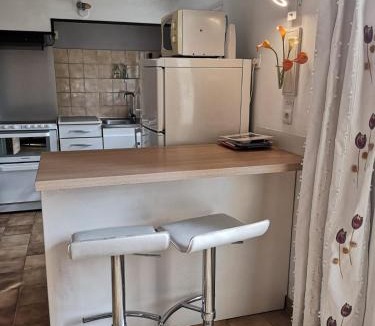 Villeneuve-les-Avignon House | La Petite Seigneurette