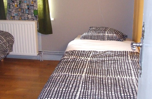 Vaulx En Velin Village House | La Roue Avant offers accommodation in a 95 m2 house
