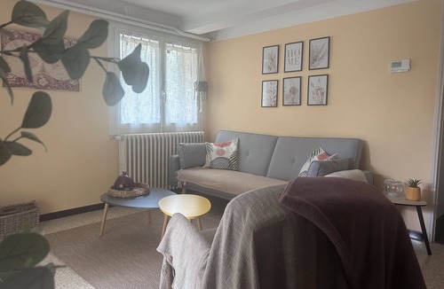 Manosque Apartment | La Soleillade