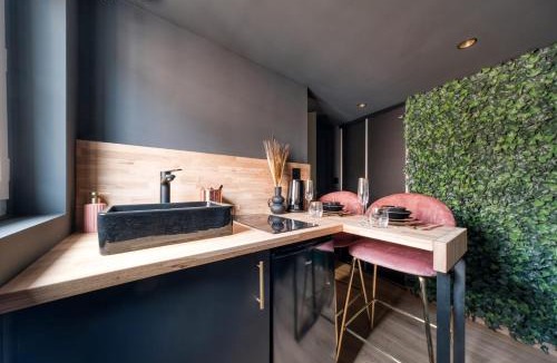 La Celle-sous-Gouzon Apartment | La Suite étincelle