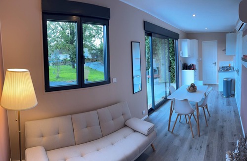 Loches Ski Chalet | La tiny T Loches, close to Beauval Zoo and the Châteaux.
