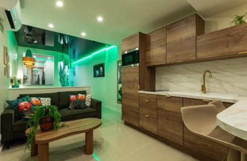 Naturist Village House | Lagoon - Port Nature