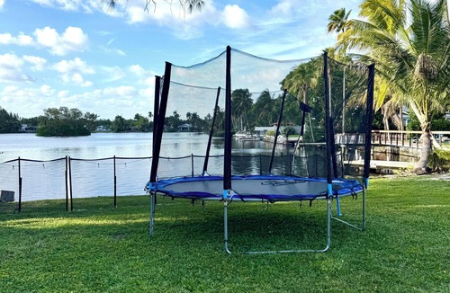 Ojus House | Lake View Spacious 4-bedroom house in Aventura