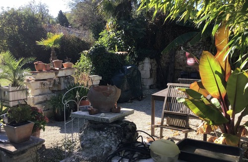 Festalemps House | Landlust im Perigord in Einem Ausgebauten Scheunenhaus mit Suptropischem Garten