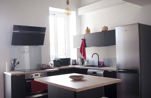 Convention Apartment | Large, bright apartment with terrace in a prime location