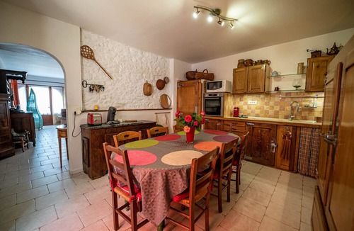 Daglan House | Large, charming house with private, heated, secure swimming pool