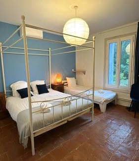 Lamalou-les-Bains House | Large Estate With A Pool Overlooking The Vineyards