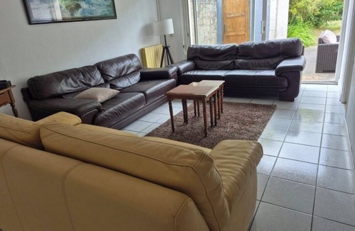 Saint-Brieuc House | Large quiet house 15 mns from the sea