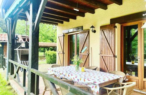 Sainte-Nathalene House | Le Bon Chemin gite