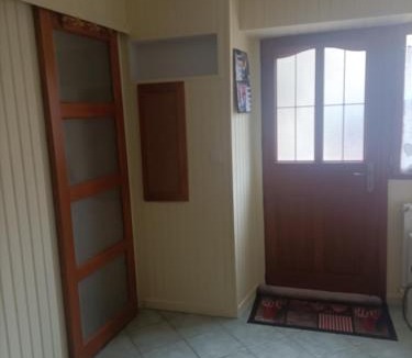 Thiveral-Grignon Apartment | LE CLOS DE GRIGNON