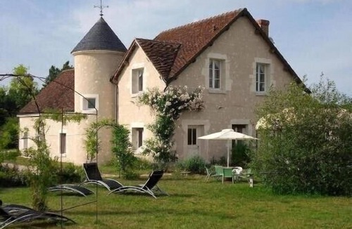 Cellettes Cottage | Le Clos de la Bodice holiday cottage for 12-15 people, 7 bedrooms, with Jacuzzi