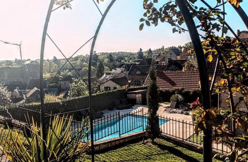 Salignac-Eyvignes House | Le Clos de la Musardise - Gîtes de Charme avec Piscine Chauffée