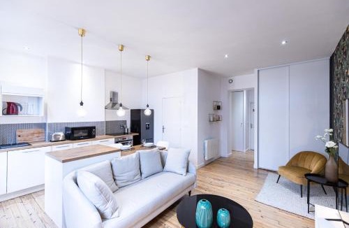 Jacquard - Prefecture Apartment | Le Crêt - Place Jean Jaurès