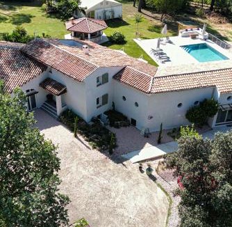 Brignoles Villa | Le Domaine de l'Olivier, 20pers, piscine, sauna