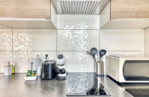 Jules Ferry - Recamier Apartment | Le Martini - Clim mobile - studio au Brotteaux – Métro B