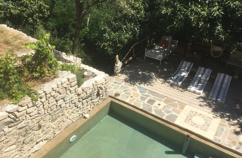 Arphy House | Le Paradis Les Vignals gîtes and events Cévennes pool view