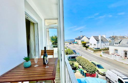 Le Fort Bloque Apartment | Le Phare Ouest - 80 m De La Mer - Vue Océan Sur Le Balcon - Entièrement Rénové - Internet Haut Débit - NOUVEAU
