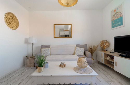 Mazargues Apartment | Le Pitchoun - One Bedroom Apartment, Sleeps 2