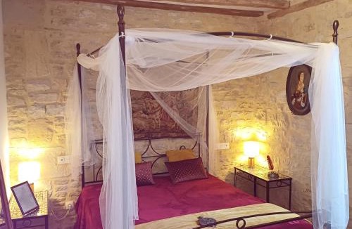 Daglan House | Le Sourire du Troubadour - 8 chambres - Baignade à 300 m - Salle de jeux - Poêle à bois