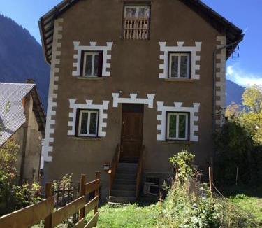 Venosc House | Les ardoisiers