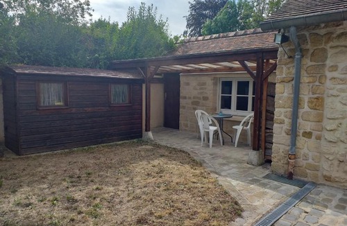 Avernes House | Les Bleuets