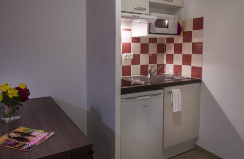 Les Eyzies Apartment | Les Clos du Rocher by Interhome